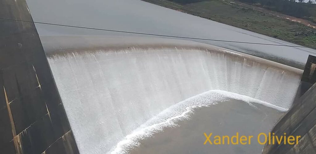 WATCH: Theewaterskloof Dam 100 percent and overflowing 1