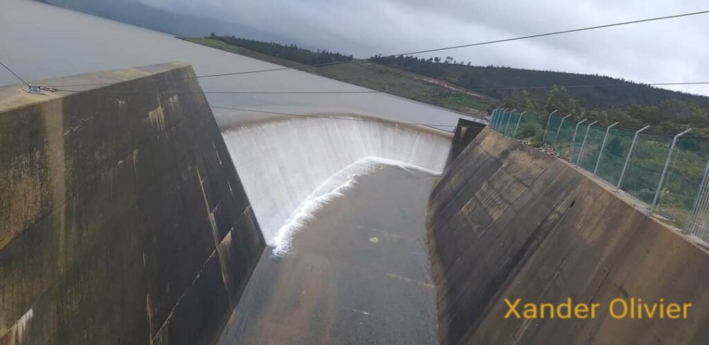 WATCH: Theewaterskloof Dam 100 percent and overflowing 3